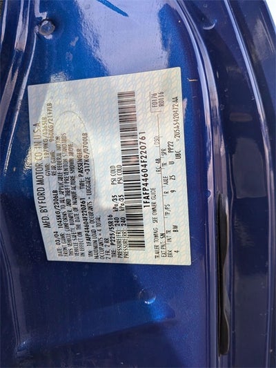 2004 Ford Mustang V6 Deluxe