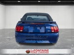 2004 Ford Mustang V6 Deluxe