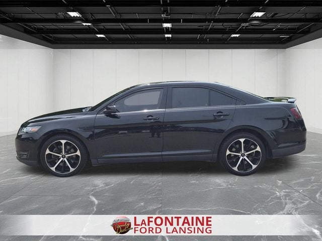 2016 Ford Taurus SHO