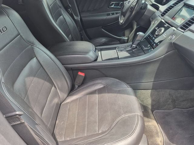 2016 Ford Taurus SHO