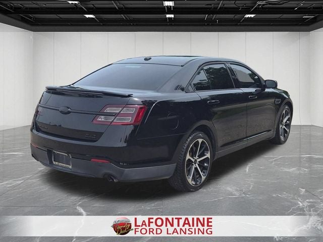 2016 Ford Taurus SHO