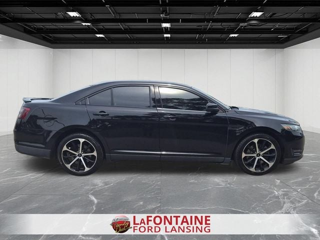 2016 Ford Taurus SHO