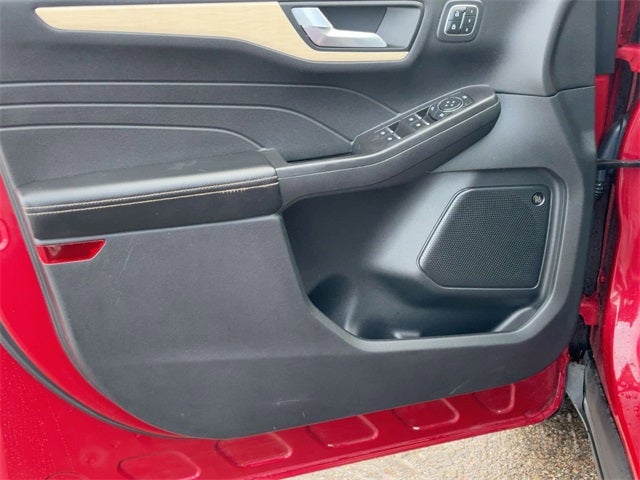 2021 Ford Escape Titanium AWD