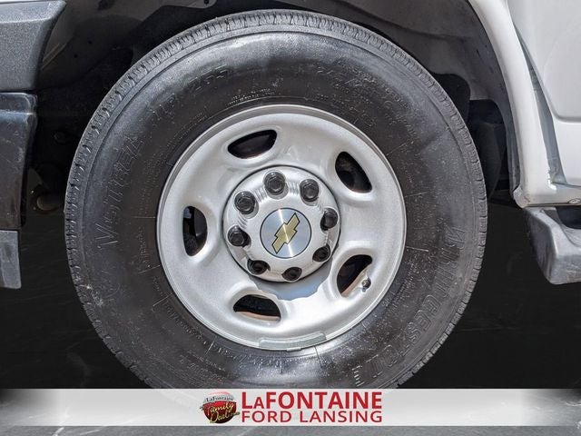 2023 Chevrolet Express 3500 LS Passenger