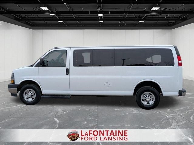 2023 Chevrolet Express 3500 LT Passenger