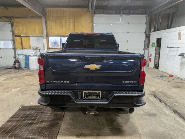 2022 Chevrolet Silverado 2500HD Custom