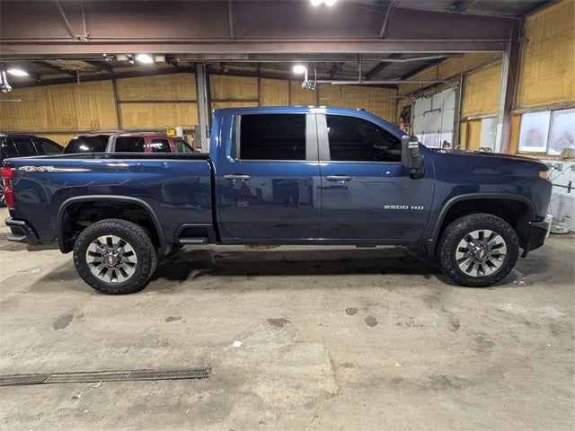 2022 Chevrolet Silverado 2500HD Custom
