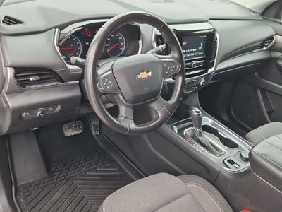 2018 Chevrolet Traverse LT Cloth w/1LT