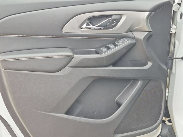 2018 Chevrolet Traverse LT Cloth w/1LT