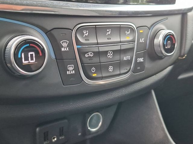 2018 Chevrolet Traverse LT Cloth w/1LT