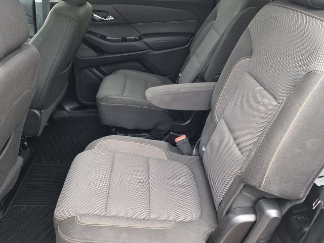 2018 Chevrolet Traverse LT Cloth w/1LT