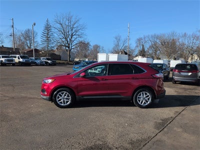 2022 Ford Edge SEL