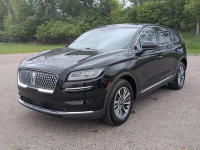2022 Lincoln Nautilus Standard