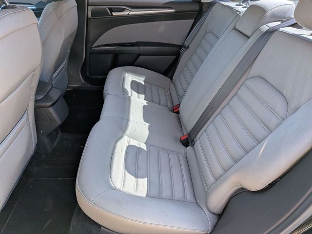 2013 Ford Fusion S