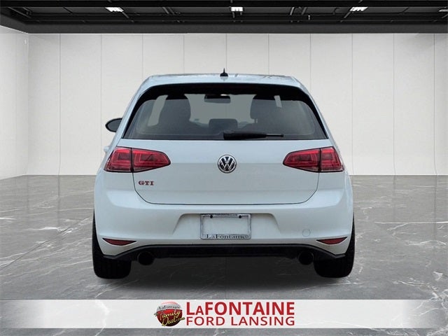 2016 Volkswagen Golf GTI S w/Performance Package