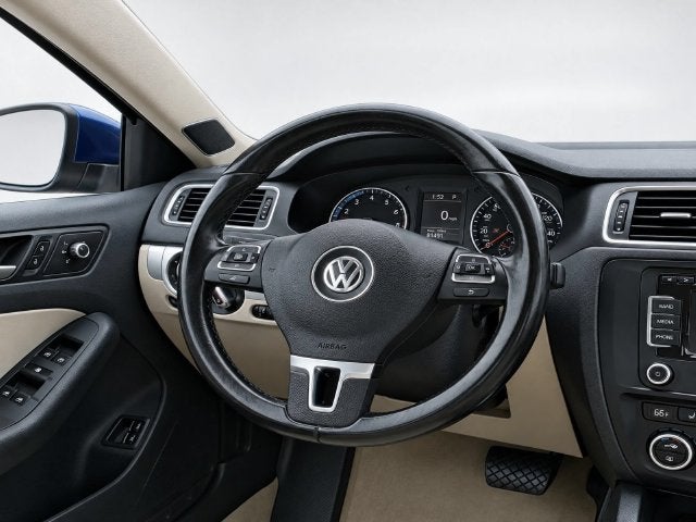 2013 Volkswagen Jetta Hybrid SEL Premium