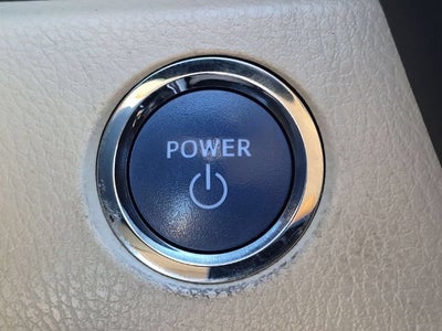 2022 Toyota Camry Hybrid LE