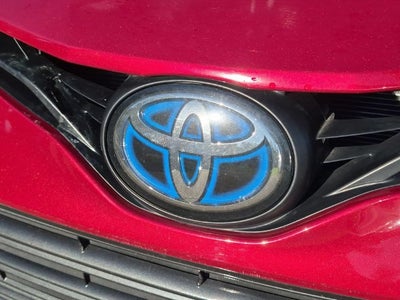2022 Toyota Camry Hybrid LE