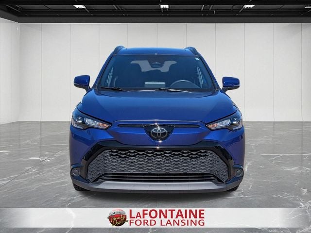 2023 Toyota Corolla Cross Hybrid SE
