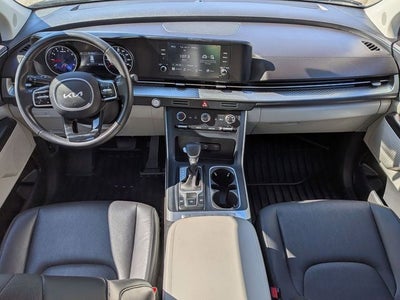 2023 Kia Carnival LX Seat Package