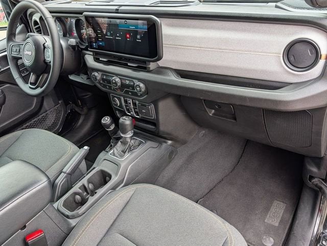 2025 Jeep Wrangler 4-Door Summit 4x4