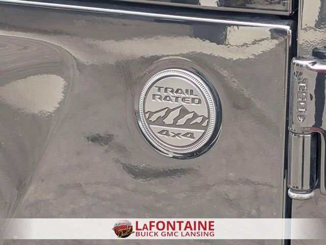 2025 Jeep Wrangler 4-Door Summit 4x4
