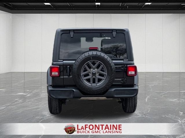 2025 Jeep Wrangler 4-Door Summit 4x4