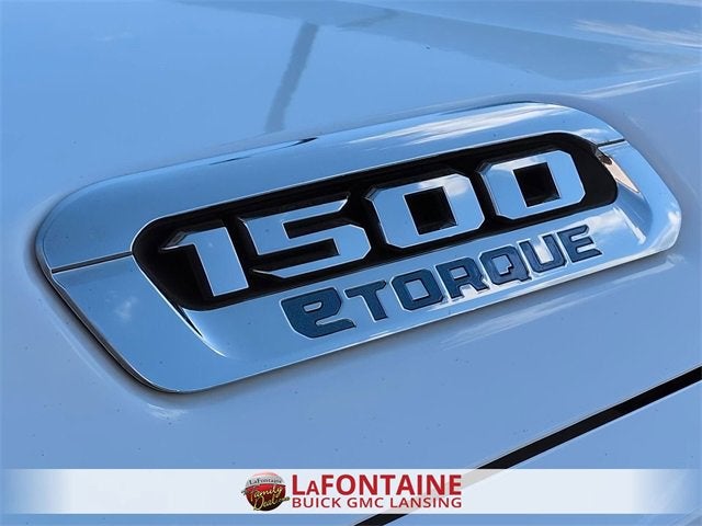 2022 RAM 1500 Big Horn Crew Cab 4x4 5'7" Box