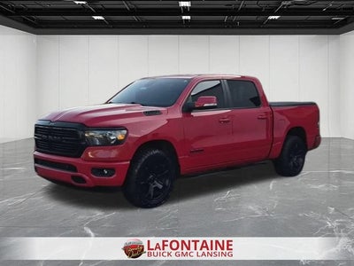 2020 RAM 1500 Big Horn Crew Cab 4x4 5'7" Box