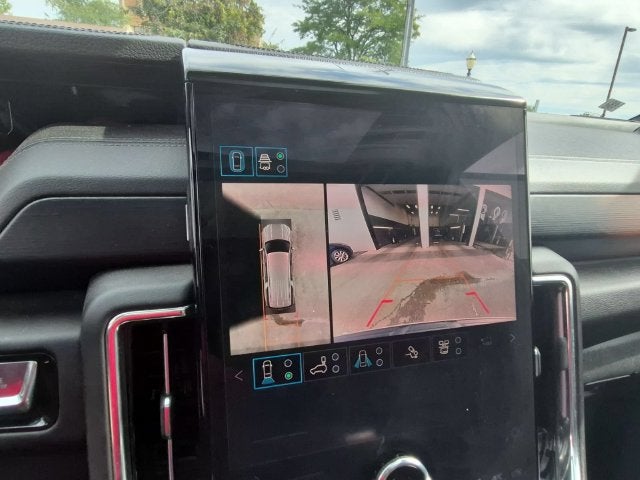 2025 GMC Yukon XL Denali - Photo 15