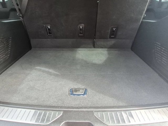 2025 GMC Yukon XL Denali - Photo 26