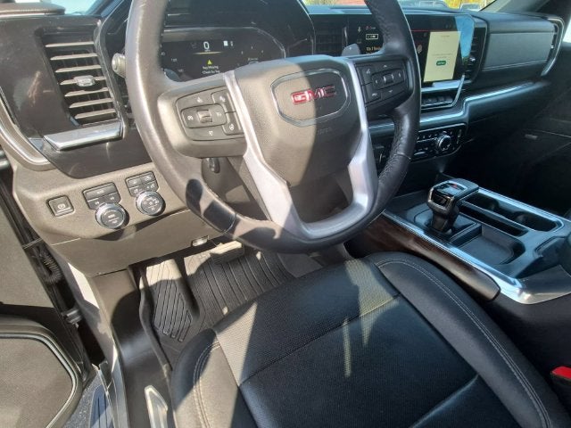 2023 GMC Sierra 1500 SLT - Photo 10