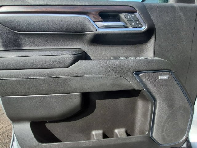2023 GMC Sierra 1500 SLT - Photo 22