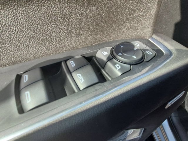2023 GMC Sierra 1500 SLT - Photo 23