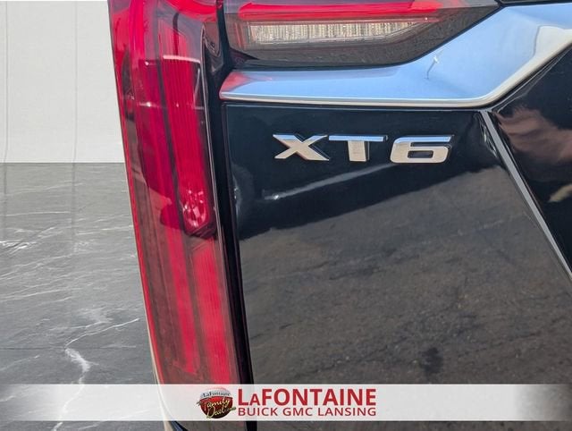 2022 Cadillac XT6 Premium Luxury