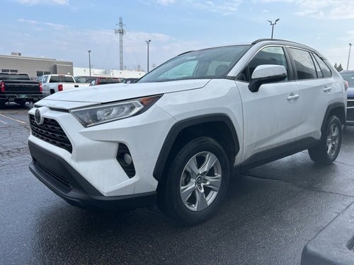 2020 Toyota RAV4 XLE