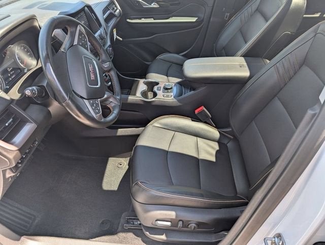 2024 GMC Terrain AT4