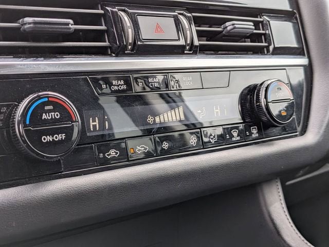2025 Nissan Pathfinder SV 4WD