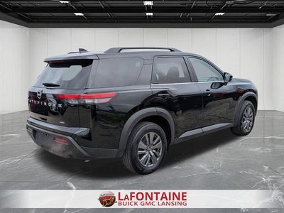 2025 Nissan Pathfinder SV 4WD
