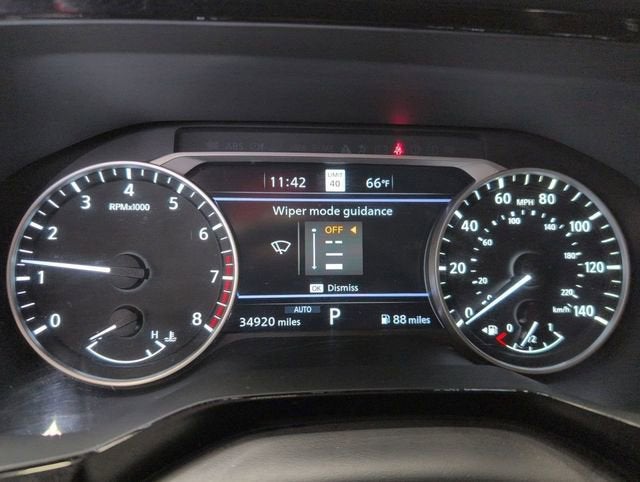 2023 Nissan Pathfinder SL 4WD