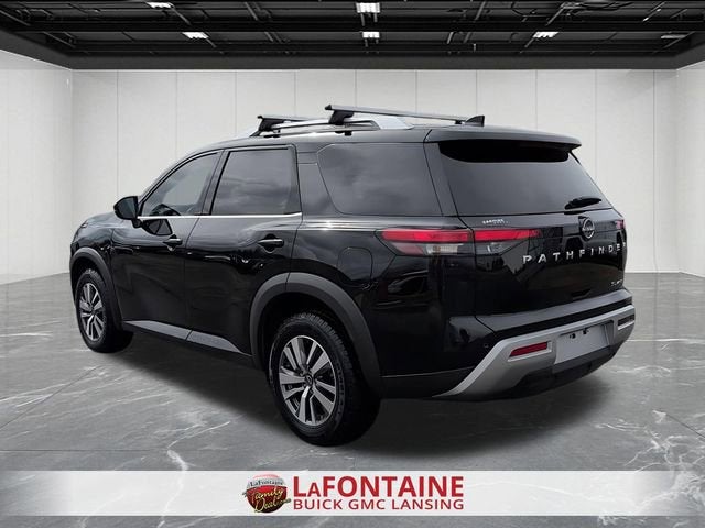 2023 Nissan Pathfinder SL 4WD