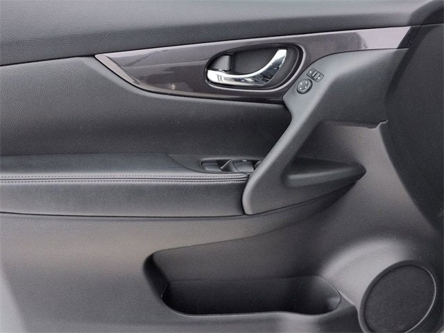 2018 Nissan Rogue Hybrid SV