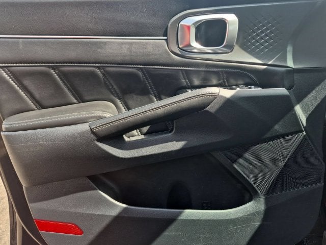 2023 Kia Sorento SX - Photo 23