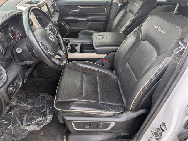 2020 RAM 1500 Laramie Crew Cab 4x4 5'7" Box