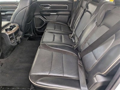 2020 RAM 1500 Laramie Crew Cab 4x4 5'7" Box