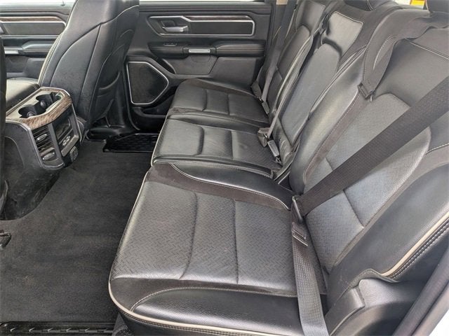 2020 RAM 1500 Laramie Crew Cab 4x4 5'7" Box