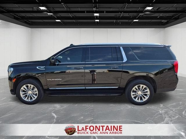 2022 GMC Yukon XL SLT