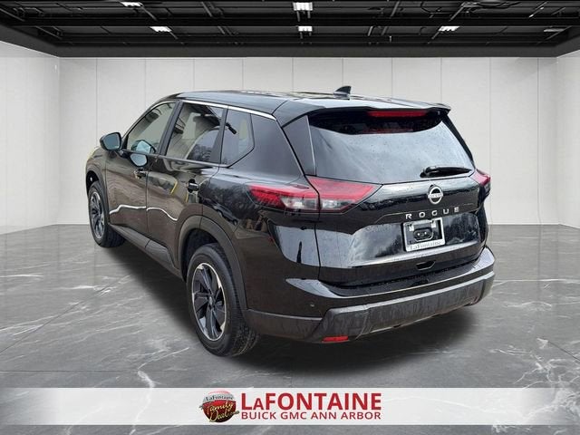 2025 Nissan Rogue SV FWD