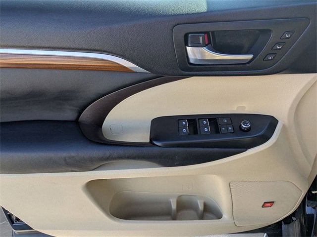 2017 Toyota Highlander Limited