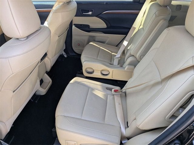 2017 Toyota Highlander Limited